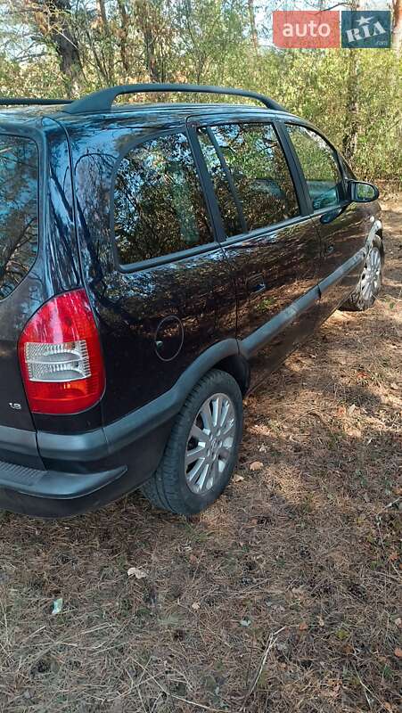 Минивэн Opel Zafira 2003 в Могилев-Подольске фото 16 Минивэн Opel Zafira 2003 в Могилев-Подольске