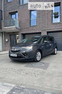 Мікровен Opel Zafira 2015 в Львові