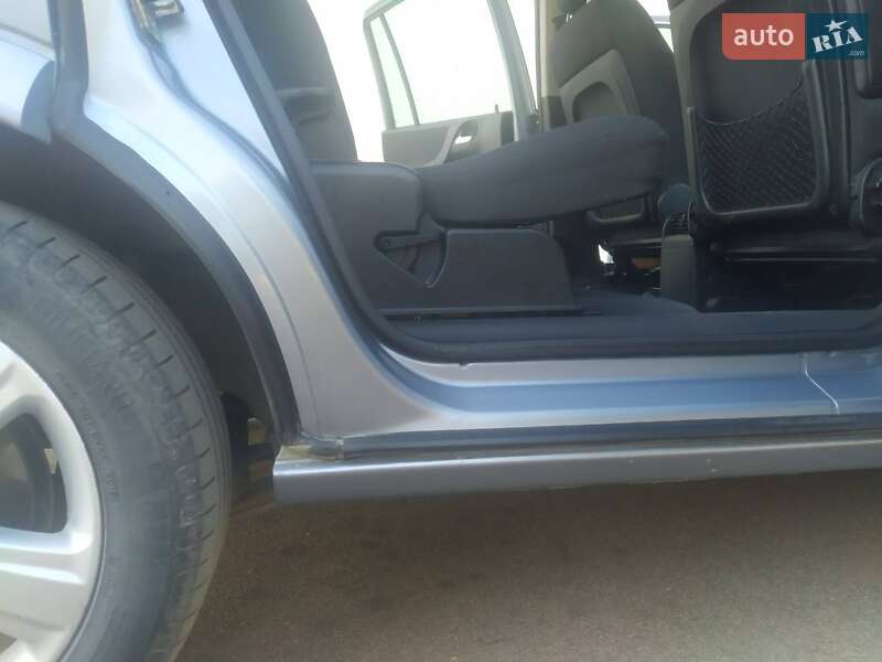 Минивэн Opel Zafira 2004 в Овруче