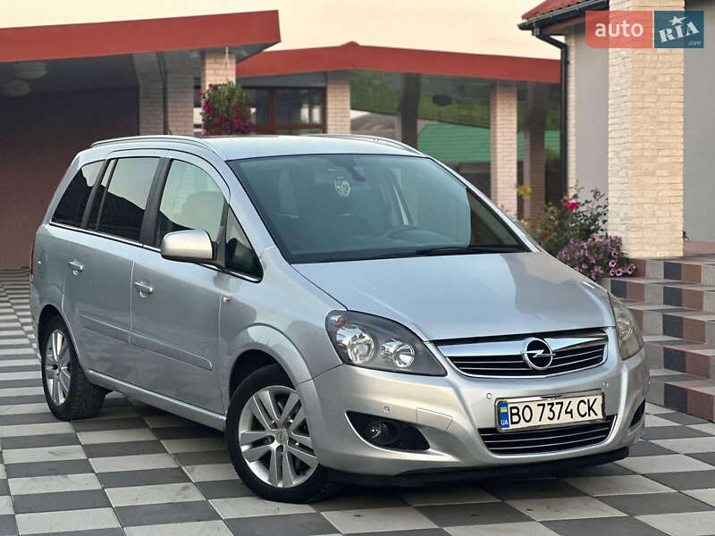 Мінівен Opel Zafira 2009 в Вінниці