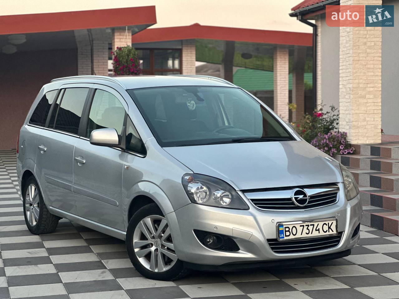 2010 Opel Zafira - мініатюра 21