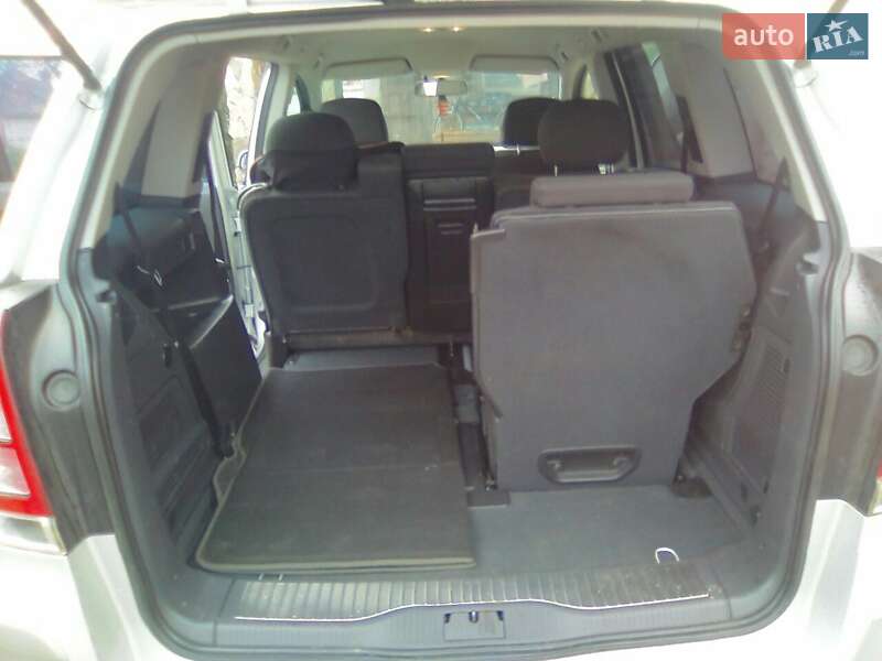 Мінівен Opel Zafira 2008 в Житомирі