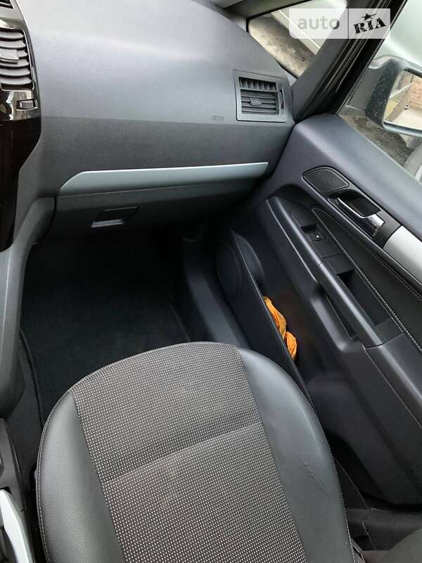 Минивэн Opel Zafira 2009 в Теребовле
