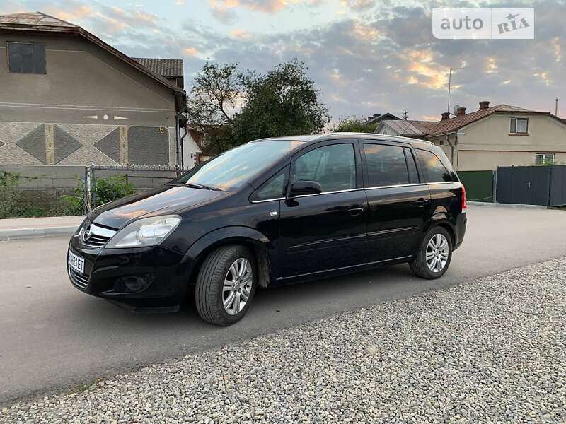 Минивэн Opel Zafira 2009 в Теребовле