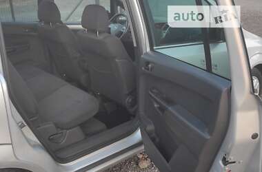 Мінівен Opel Zafira 2009 в Луцьку