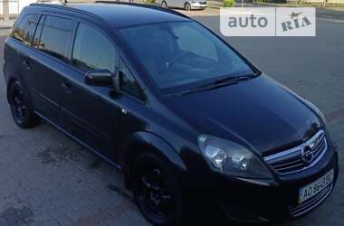 Минивэн Opel Zafira 2013 в Мукачево