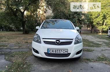 Микровэн Opel Zafira 2012 в Черкассах