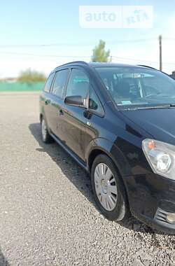 Минивэн Opel Zafira 2008 в Камне-Каширском