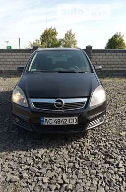 Минивэн Opel Zafira 2008 в Камне-Каширском