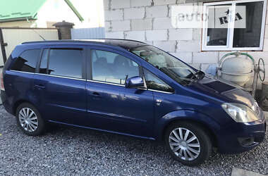 Мінівен Opel Zafira 2010 в Хмільнику