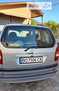 Минивэн Opel Zafira 2002 в Бережанах