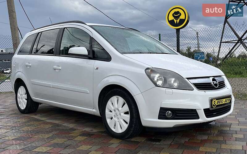 Минивэн Opel Zafira 2006 в Стрые