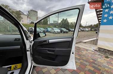 Минивэн Opel Zafira 2006 в Стрые