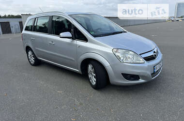 Мінівен Opel Zafira 2008 в Києві