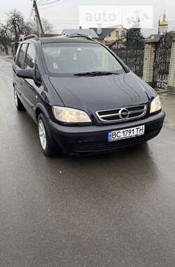 Минивэн Opel Zafira 2003 в Самборе