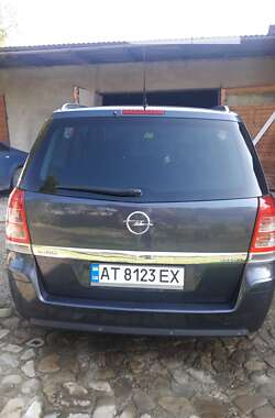 Минивэн Opel Zafira 2008 в Косове