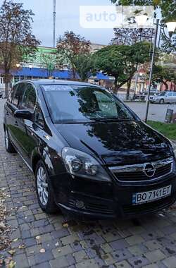 Мінівен Opel Zafira 2005 в Могилів-Подільському