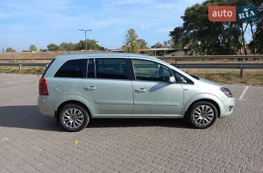 Мінівен Opel Zafira 2009 в Пісочині