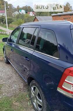 Мінівен Opel Zafira 2011 в Біловарці