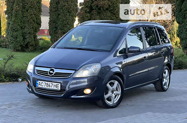 Минивэн Opel Zafira 2008 в Вишневце