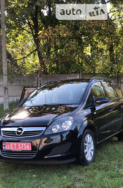 Минивэн Opel Zafira 2009 в Луцке