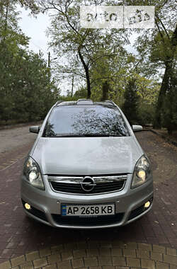 Минивэн Opel Zafira 2006 в Запорожье