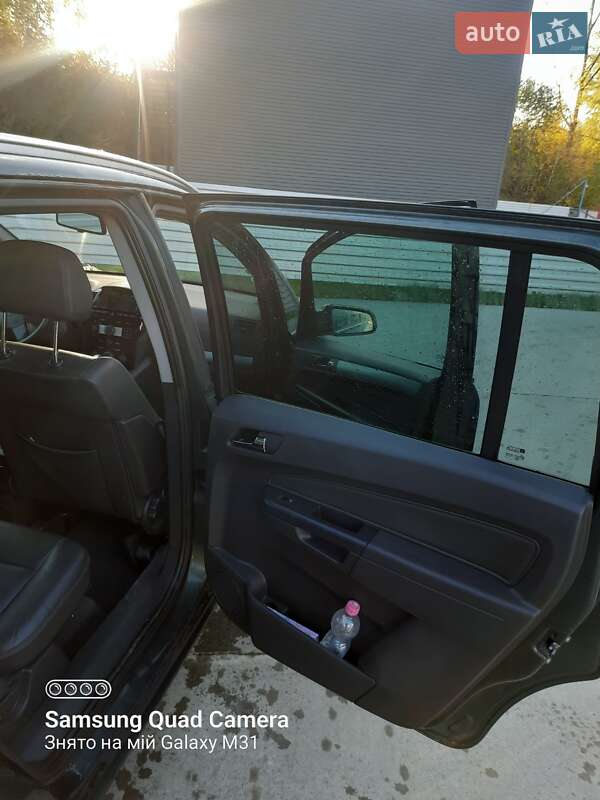Мінівен Opel Zafira 2009 в Бориславі