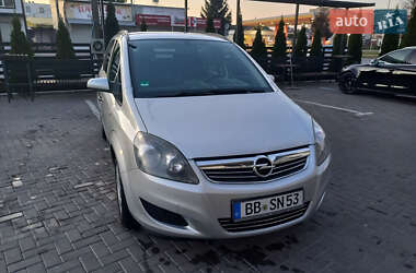 Минивэн Opel Zafira 2009 в Тернополе