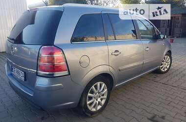 Минивэн Opel Zafira 2007 в Новоселице