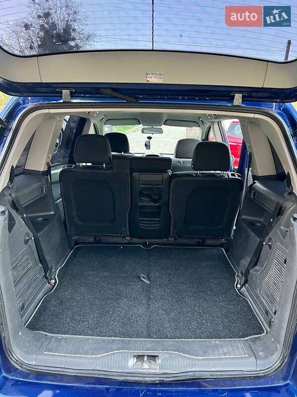 Минивэн Opel Zafira 2008 в Калуше