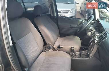 Минивэн Opel Zafira 2005 в Николаеве