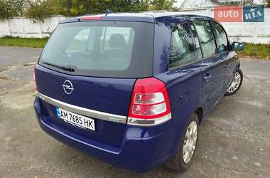 Минивэн Opel Zafira 2011 в Звягеле