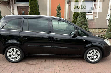 Мінівен Opel Zafira 2010 в Львові