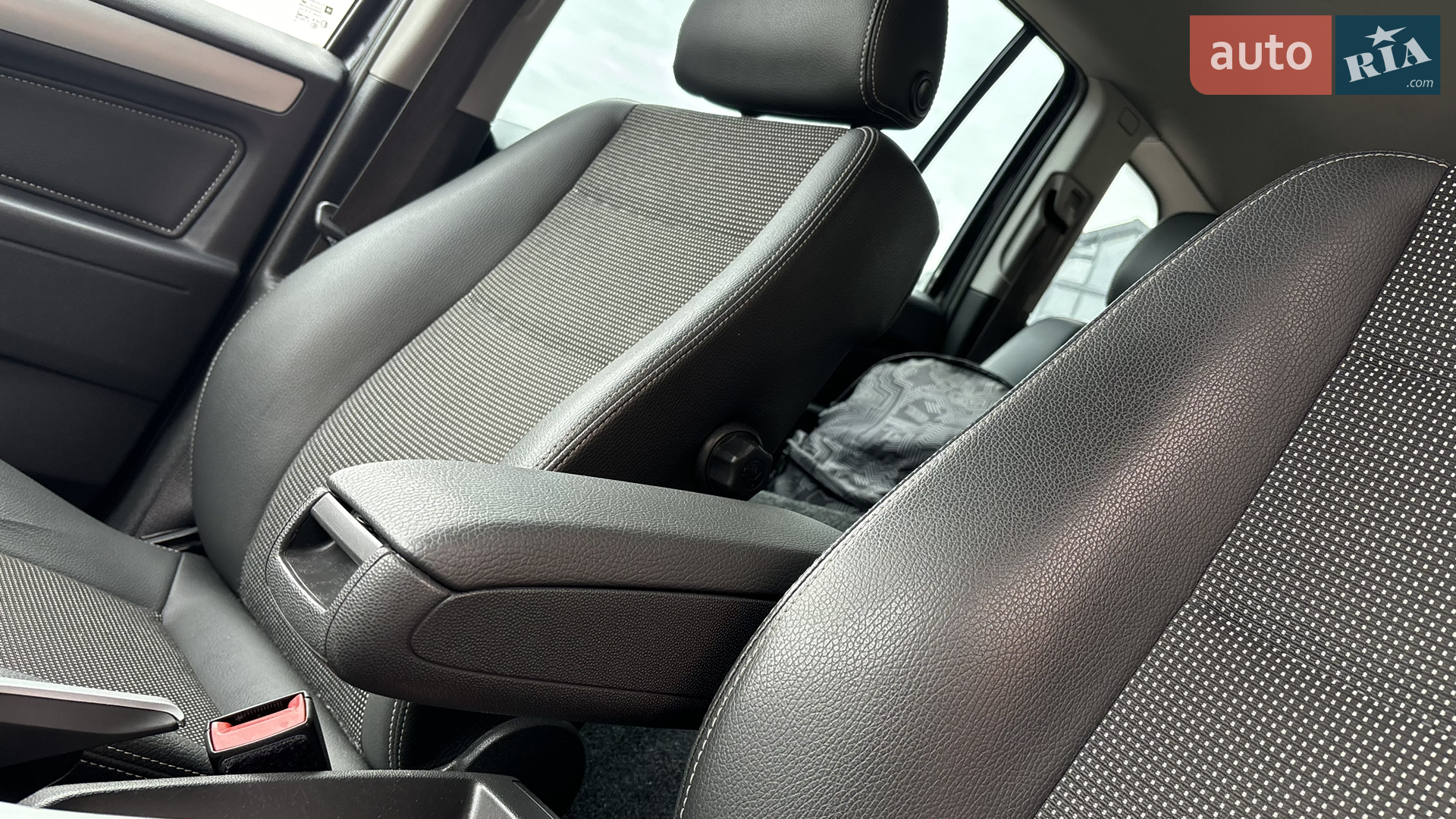 2010 Opel Zafira - мініатюра 64
