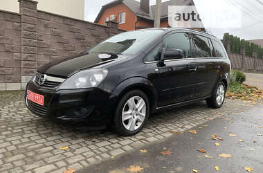 Минивэн Opel Zafira 2011 в Ровно