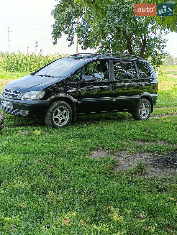 Мінівен Opel Zafira 2003 в Млиніві