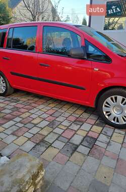 Мінівен Opel Zafira 2009 в Збаражі