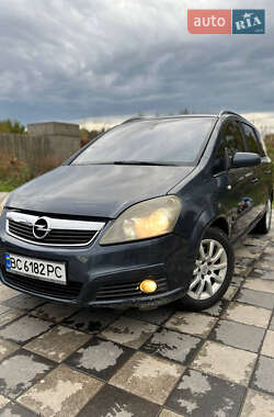 Минивэн Opel Zafira 2006 в Самборе