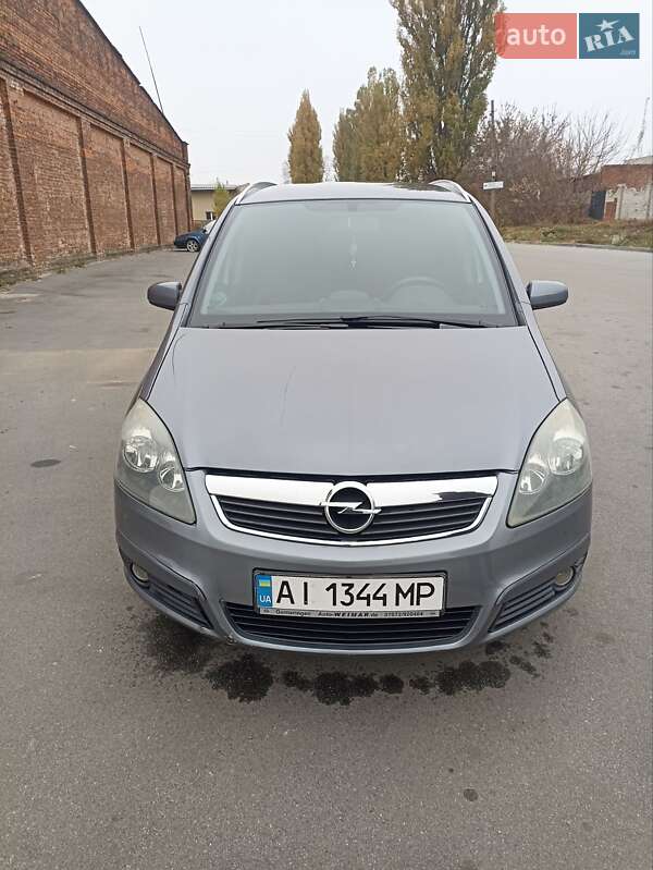 Мінівен Opel Zafira 2007 в Чернігові