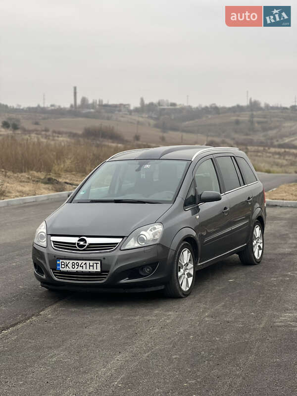 Opel Zafira 2009