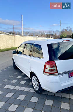 Мінівен Opel Zafira 2010 в Стрию