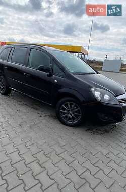 Минивэн Opel Zafira 2009 в 