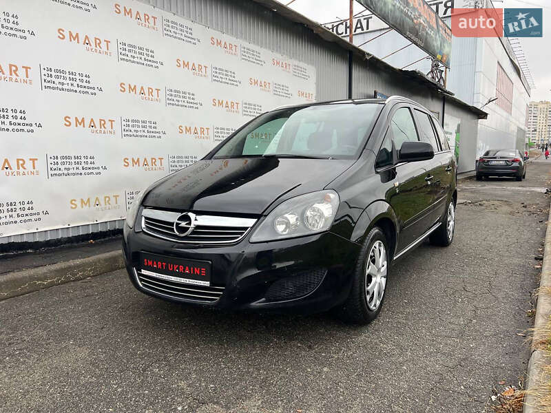 Минивэн Opel Zafira 2012 в Киеве фото 2 Минивэн Opel Zafira 2012 в Киеве