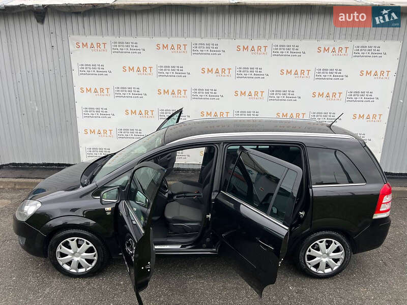 Минивэн Opel Zafira 2012 в Киеве фото 63 Минивэн Opel Zafira 2012 в Киеве