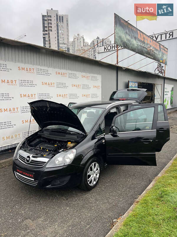Минивэн Opel Zafira 2012 в Киеве фото 74 Минивэн Opel Zafira 2012 в Киеве