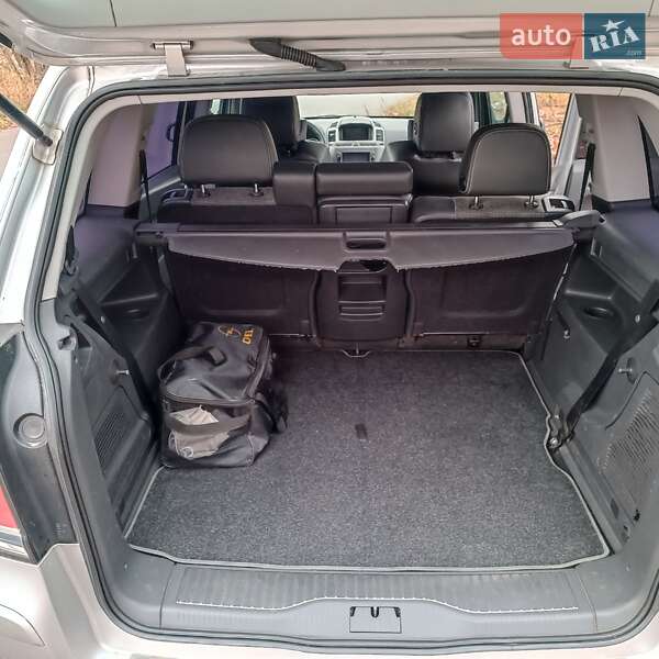 Минивэн Opel Zafira 2007 в Белой Церкви
