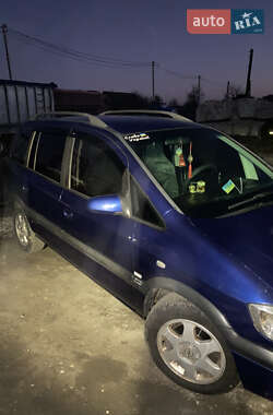 Минивэн Opel Zafira 2003 в Львове