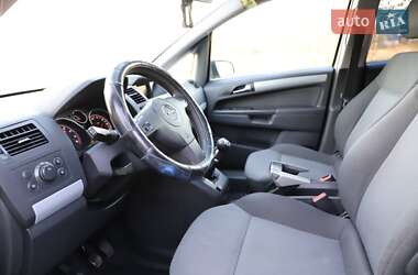 Минивэн Opel Zafira 2006 в Дрогобыче