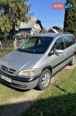 Мінівен Opel Zafira 2003 в Калуші