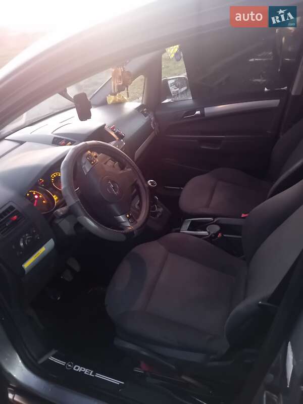 Мінівен Opel Zafira 2007 в Львові